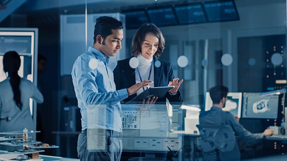 employees-working-in-office